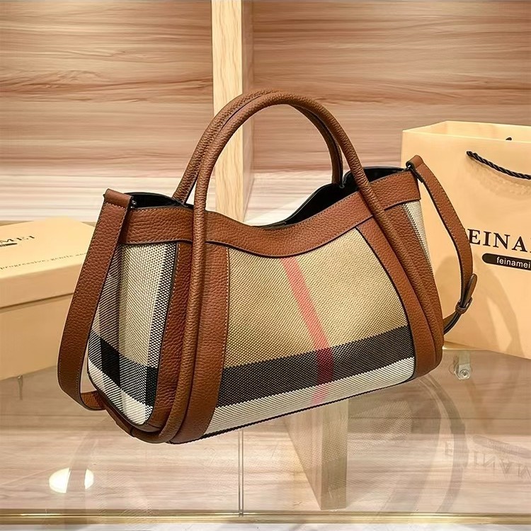 Sac à langer de luxe mains lib - Luxury Lifestyle Handbags avis et prix